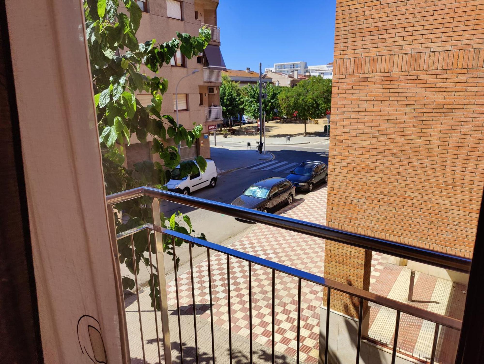Hostal Manel Pineda de Mar Exterior photo